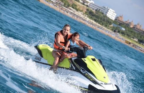 Family Jet Ski Tour Dubai – Safe and Exciting Experience